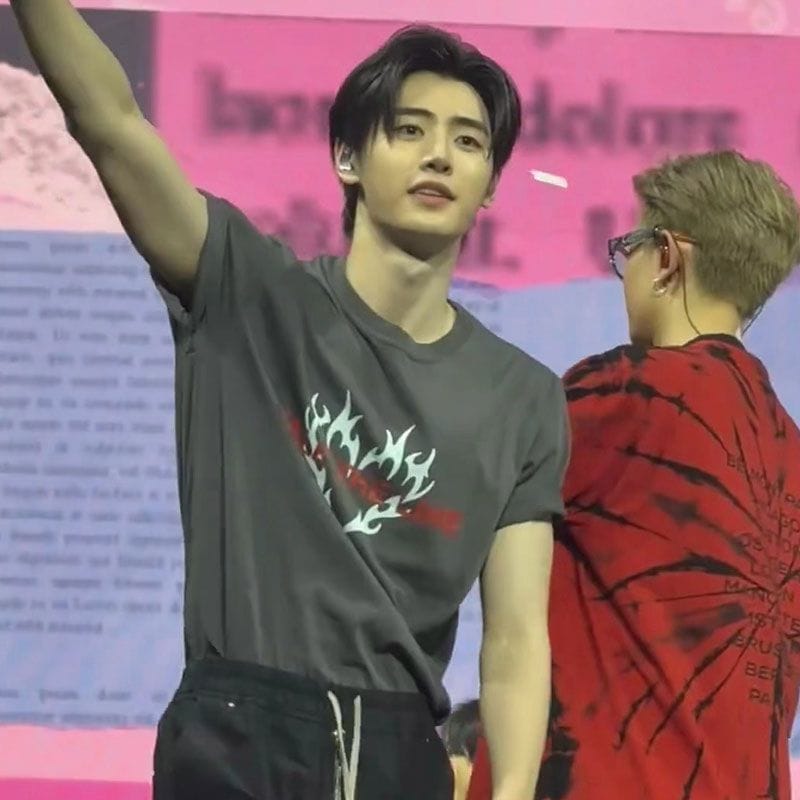 ENHYPEN T-SHIRT 2025 WALK THE LINE 100% COTTON